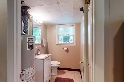 2064 Pratt Ave, Des Plaines, IL 60018 photo 20