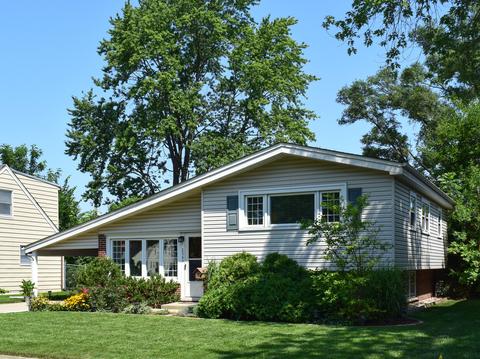 2064 Pratt Ave, Des Plaines, IL 60018 photo 1