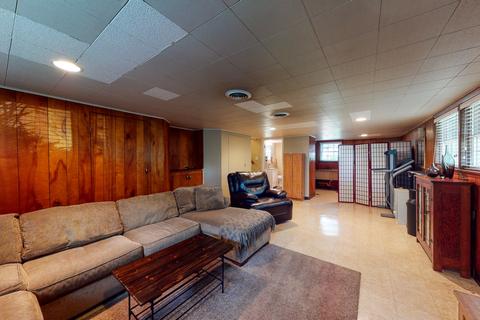 2064 Pratt Ave, Des Plaines, IL 60018 photo 19