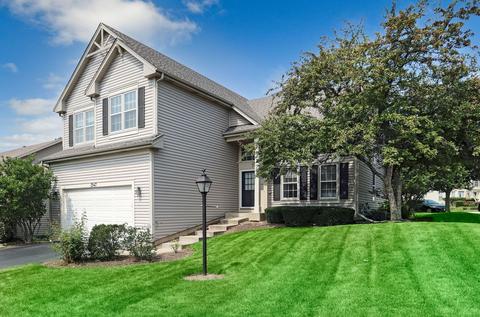 1547 Della Dr, Hoffman Estates, IL 60169 photo 3