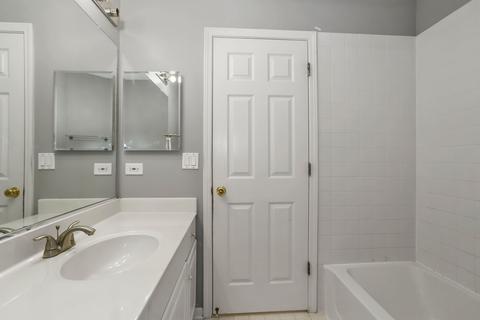 1547 Della Dr, Hoffman Estates, IL 60169 photo 34