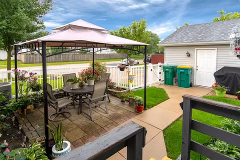 2701 Joe Adler Dr, Plainfield, IL 60586 photo 7