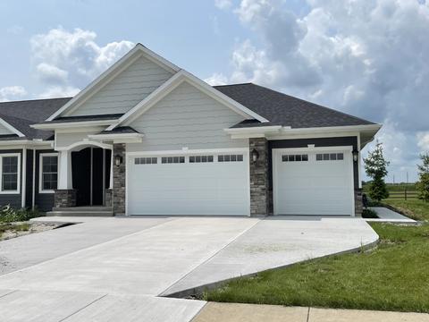 1840 Cedar Ln, Peru, IL 61354 photo 3