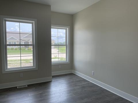 1840 Cedar Ln, Peru, IL 61354 photo 6