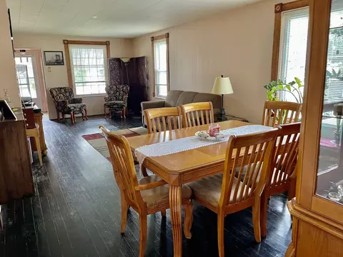 116 E 3rd St, Oglesby, IL 61348 photo 8