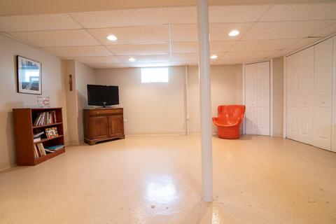 2516 S 10th Ave, Broadview, IL 60155 photo 22
