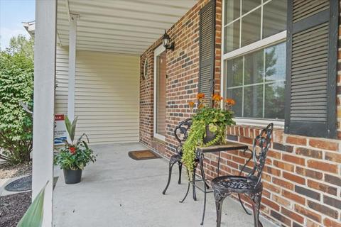 3115 Copper Creek Rd, Bloomington, IL 61704 photo 2
