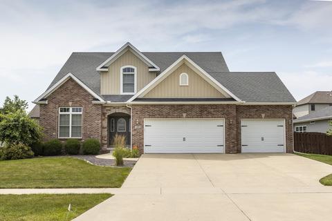 1303 Watersound Way, Bloomington, IL 61705 photo 1