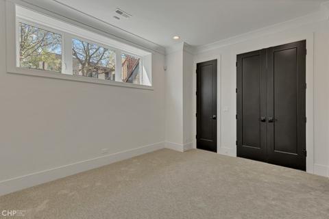 2152 W Huron St, Chicago, IL 60612 photo 29