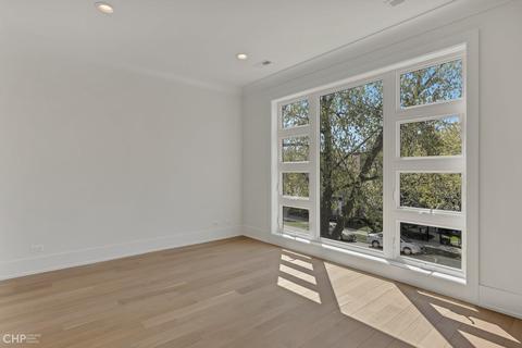2152 W Huron St, Chicago, IL 60612 photo 44