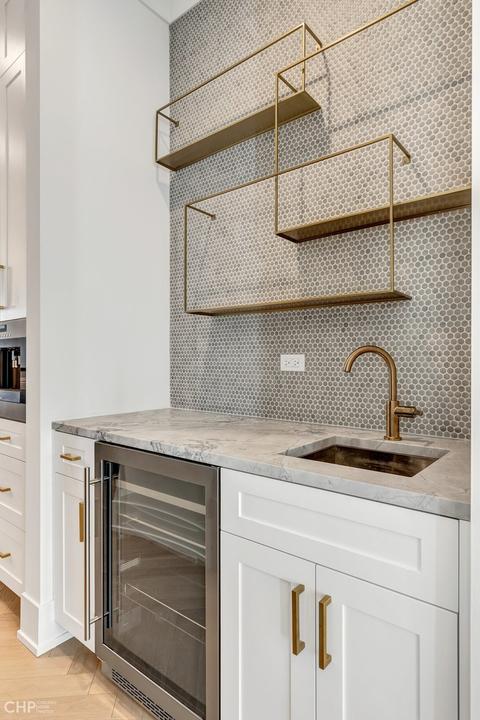 2152 W Huron St, Chicago, IL 60612 photo 18