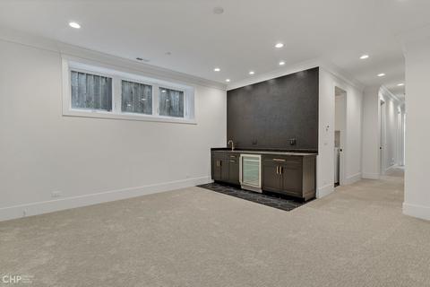 2152 W Huron St, Chicago, IL 60612 photo 20