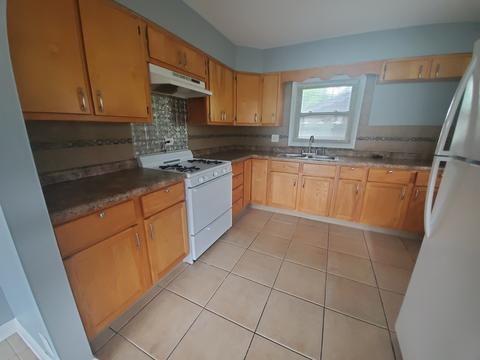 2430 170th St, Hazel Crest, IL 60429 photo 6