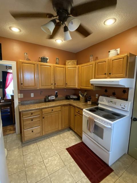 806 E 6th St, Sterling, IL 61081 photo 14