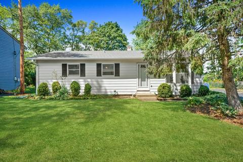 2214 Manor Ln, Mchenry, IL 60051 photo 1