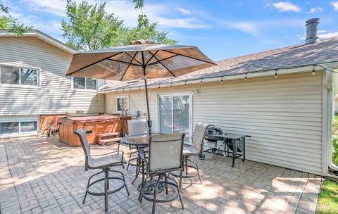 565 E Thacker St, Hoffman Estates, IL 60169 photo 25