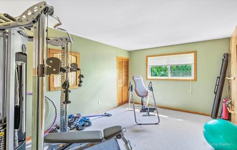 565 E Thacker St, Hoffman Estates, IL 60169 photo 15