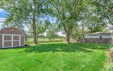 565 E Thacker St, Hoffman Estates, IL 60169 photo 30