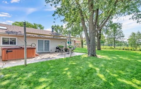 565 E Thacker St, Hoffman Estates, IL 60169 photo 26