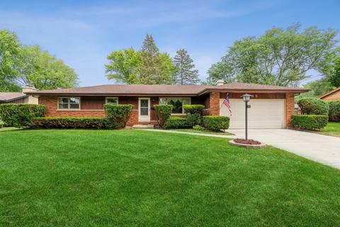 785 Deborah Ave, Elgin, IL 60123 photo 1