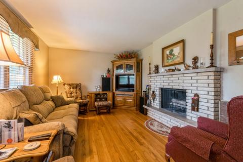 785 Deborah Ave, Elgin, IL 60123 photo 5