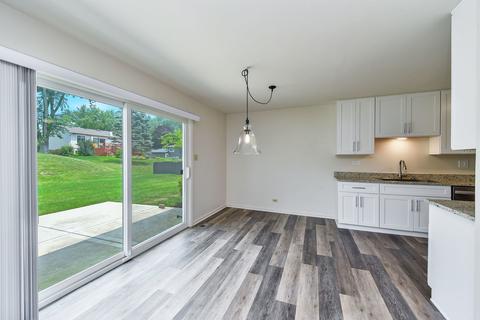 1125 Windsor Dr, Wheaton, IL 60189 photo 4