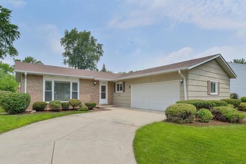 1125 Windsor Dr, Wheaton, IL 60189 photo 1
