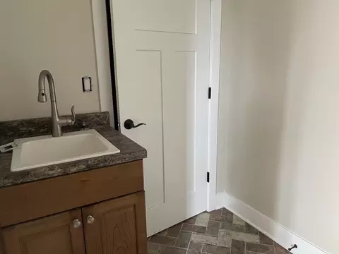 1830 Cedar Ln, Peru, IL 61354 photo 6