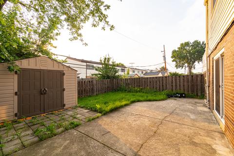 9244 Dee Rd, Des Plaines, IL 60016 photo 19