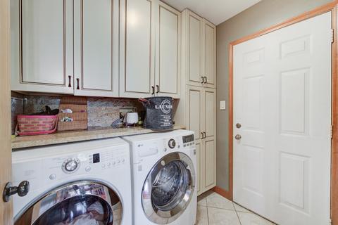1195 E Gartner Rd, Naperville, IL 60540 photo 21