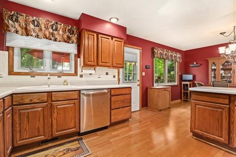 1117 Valley Stream Dr, Wheeling, IL 60090 photo 9