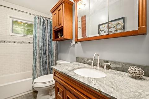 1117 Valley Stream Dr, Wheeling, IL 60090 photo 17