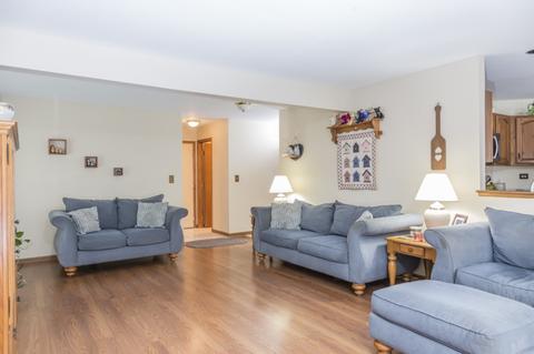 1338 Geneva Ln, Bartlett, IL 60103 photo 8