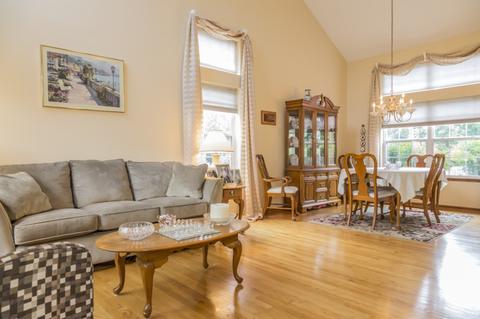 1338 Geneva Ln, Bartlett, IL 60103 photo 4