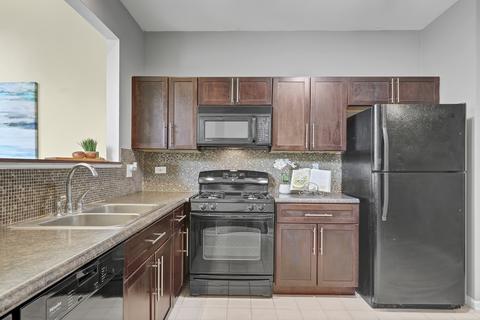 32 Waverly Ct, Algonquin, IL 60102 photo 7