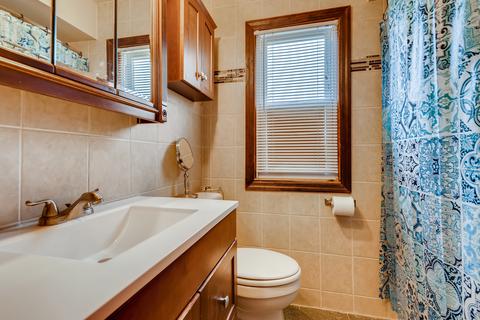 4219 Joliet Ave, Lyons, IL 60534 photo 4