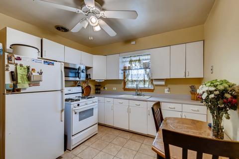 4219 Joliet Ave, Lyons, IL 60534 photo 2