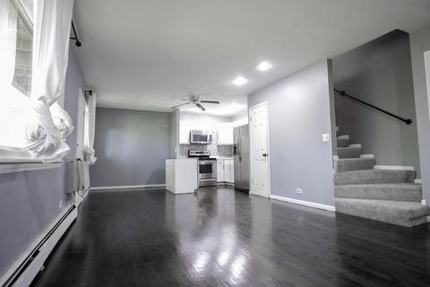2404 Algonquin Rd #9, Rolling Meadows, IL 60008 photo 2