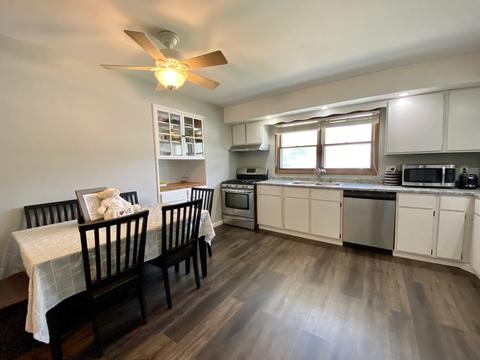 1009 Cardinal Dr, Bradley, IL 60915 photo 5