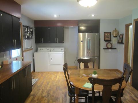 401 E Center St, Sheldon, IL 60966 photo 5