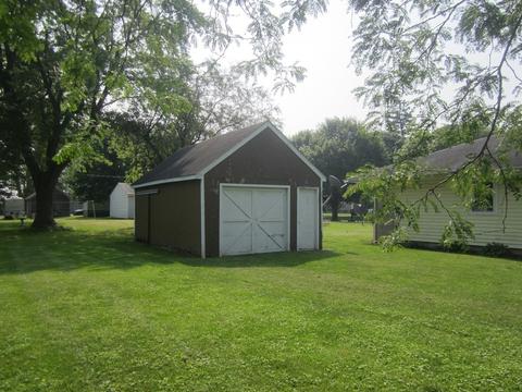 401 E Center St, Sheldon, IL 60966 photo 20