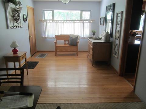 401 E Center St, Sheldon, IL 60966 photo 7