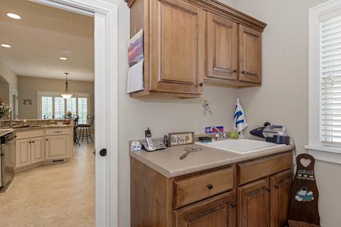 9 Bent Ct, Bloomington, IL 61704 photo 17