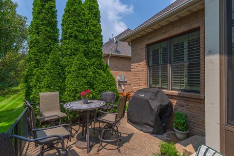 9 Bent Ct, Bloomington, IL 61704 photo 31
