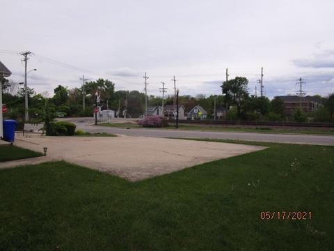 338 E Wesley St, Wheaton, IL 60187 photo 13