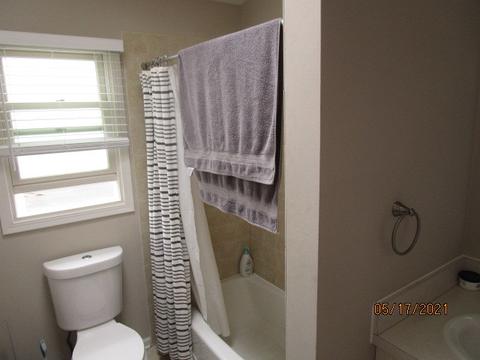 338 E Wesley St, Wheaton, IL 60187 photo 8