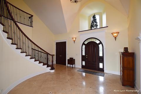 33 W949 Army Trail Rd, Wayne, IL 60184 photo 4