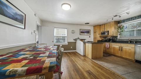 633 Page Ave, Elgin, IL 60120 photo 5