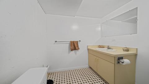 633 Page Ave, Elgin, IL 60120 photo 21