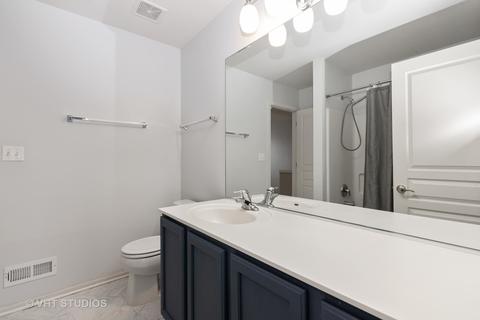 2473 Emily Ln, Elgin, IL 60124 photo 21